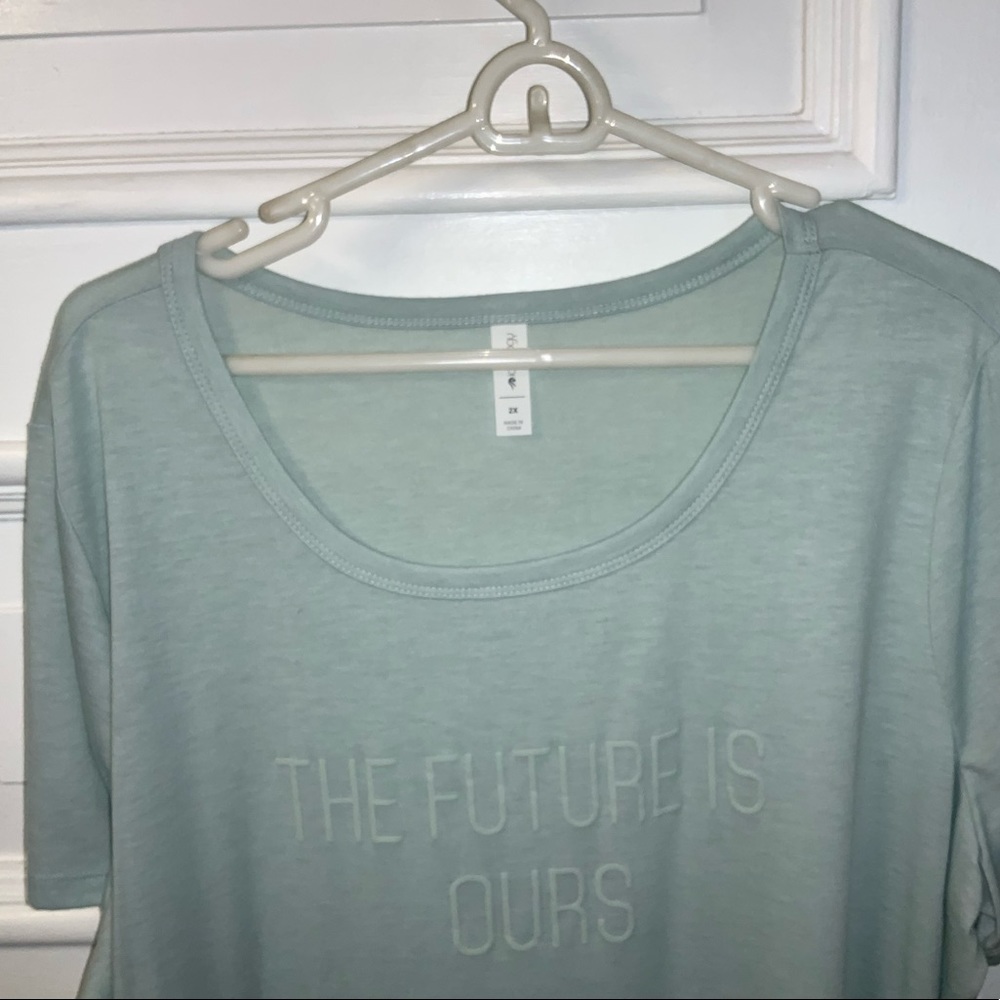 IDEOLOGY womans top.  Size 2X.